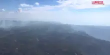 Incendio nel Grand Canyon, la governatrice dellArizona sorvola le zone colpite