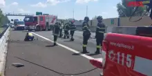 Brescia, ultraleggero precipita in autostrada: il video