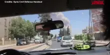 Siria, esplosione in un deposito di munizioni a Maarat Misrin: le immagini dei soccorsi