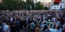 Ucraina, in migliaia ancora in piazza a Kiev contro il governo