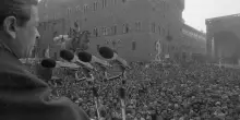 “Se vuoi la pace prepara la pace”, la lotta alle guerre nella mostra dedicata a Enrico Berlinguer a Firenze