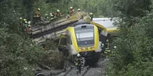 Germania, treno deraglia nel Baden-Wurttemberg: diverse vittime