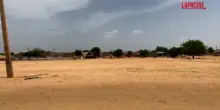 Sudan, migliaia di persone costrette a mangiare cibo per animali