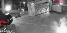 Teramo, rapina in villa con aggressione a carabiniere: le immagini
