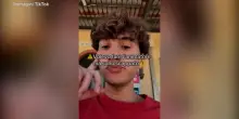 Rimini, lo sfogo di un animatore: "Sottopagato e in una camera con la muffa": il video virale su TikTok