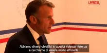 Ucraina, Macron: "Dobbiamo mantenere viva la pressione su Putin"