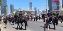 Israele, sciopero contro guerra a Gaza: 32 arresti per proteste e blocchi stradali