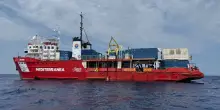 Migranti, fermo amministrativo per la nave Mediterranea