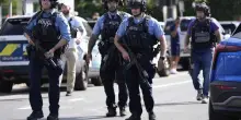 Minneapolis, strage in una scuola cattolica: morti due bambini. Il killer si è suicidato