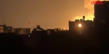 Gaza City, esplosioni e colpi darma da fuoco: continua loffensiva israeliana