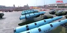 Cina, a Pechino sfilano nuove armi davanti a Putin e Kim Jong-un