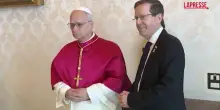 Papa Leone XIV accoglie Herzog in Vaticano, le immagini dell’incontro