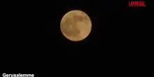 Eclissi lunare: in Medio Oriente il fenomeno della luna rossa