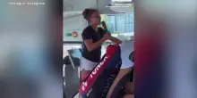 Jasmine Paolini “coordinatrice di classe”: il simpatico siparietto sul bus a Shenzhen