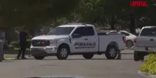 Charlie Kirk, la polizia a casa del killer: portata via lauto