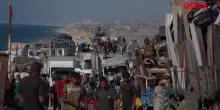 Gaza, prosegue lesodo di migliaia di palestinesi a causa dei raid israeliani