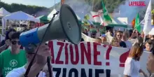 Lega, i giovani a Pontida: cori contro Forza Italia e Calenda
