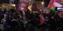 Napoli, corteo proPal blocca ingresso del Porto: tensioni con le forze dellordine