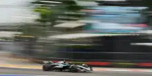 F1, Gp Singapore 2025: pole Russell davanti a Verstappen e Piastri
