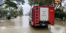 Maltempo, frane e allagamenti in Romagna. Piogge e venti forti anche al Sud