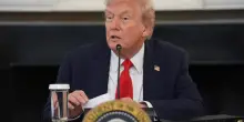 Dazi, Trump: “Cina ostile, valuto aumento tariffe e non incontrerò Xi”
