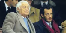 Eredità Agnelli, spunta bozza notarile con passaggio di quota ‘Dicembre srl’ dall’Avvocato a Edoardo. Legali Elkann: “Irrilevante”