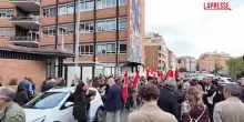 Attentato Ranucci, i colleghi davanti alla sede Rai: “Basta clima d’odio contro giornalisti”