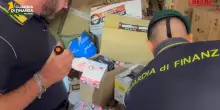 Palermo, sequestrati 11,5 milioni di prodotti da fumo: 12 denunce