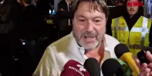 Manifestazione in solidarietà di Ranucci, il giornalista: “Grazie per la vicinanza, libertà di stampa va riempita di contenuti”