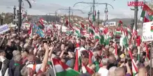Ungheria, in migliaia a Budapest per sostenere Orbán in vista delle elezioni