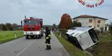 Treviso, autobus con a bordo studenti si scontra con auto: un morto