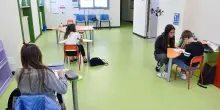 Laureati a metà: 400 educatori cancellati con un click