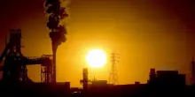 Ex Ilva, raddoppia la cassa integrazione. Crollo della produzione, gli azeri di Baku potrebbero sfilarsi