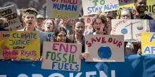 C’è un giudice all’Aia (e a Roma): la difesa dell’ambiente passa dei tribunali