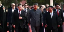 Parata militare a Pechino per la Giornata della vittoria, Xi: «Il mondo scelga tra la pace e la guerra»