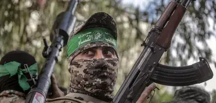 Chi sono i quattro gruppi armati che fanno la guerra a Hamas a Gaza con il supporto di Israele