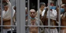 Cecot, il carcere-inferno di El Salvador dove finiscono i migranti catturati negli Stati Uniti