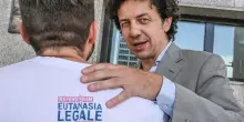 Il governo corre sul fine vita e attacca la legge toscana. Primo suicidio assistito a Siena