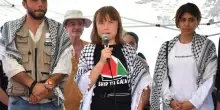A bordo della Freedom Flotilla, direzione Gaza: la sfida di Greta Thunberg a Israele
