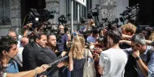 La sovraesposizione ha inclinato la tragedia di Garlasco verso la commedia all’italiana