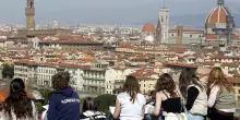 La sfrontatezza di Chiara Francini: è sua la storia che Pratolini non scrisse