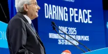 Mattarella: «Nelle relazioni internazionali prevalgono comportamenti teppistici, il dialogo scambiato per remissività»