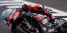 Bezzecchi trionfa nella MotoGp in Gran Bretagna, out Quartararo-Bagnaia