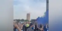 L’euforia dei tifosi dell’Inter a Milano prima della finale