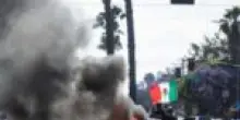 A Los Angeles non si placano le proteste dopo i raid anti-migranti