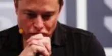 Musk: “Rammaricato per alcuni post contro Trump”