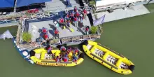 Volontari in azione sul Tevere, rimossi 100 kg di rifiuti galleggianti