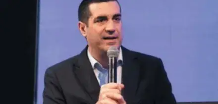L'Emilia rossa prepara la legge per difendere gli abusivi. Pd-M5S coi centri sociali