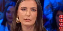 Affari Tuoi, clamoroso Alessandra: "Ecco a chi assomiglia". Ormone impazzito