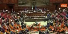 L'Aula della Camera si svuota al termine dell'informativa Meloni su Consiglio Ue, i deputati escono